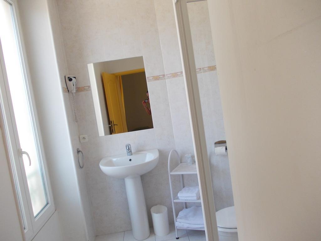 Hotel Marcellin Beaulieu-sur-Mer Szoba fotó